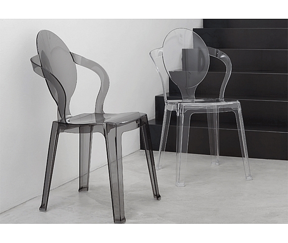 Spoon chair